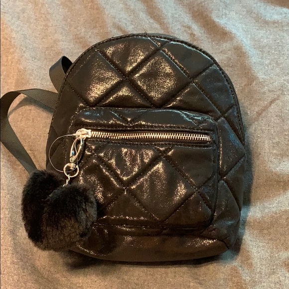 Candie's Handbags - 🍭 Candie’s Mini Backpack 🎒Black and Sparkly 🍭